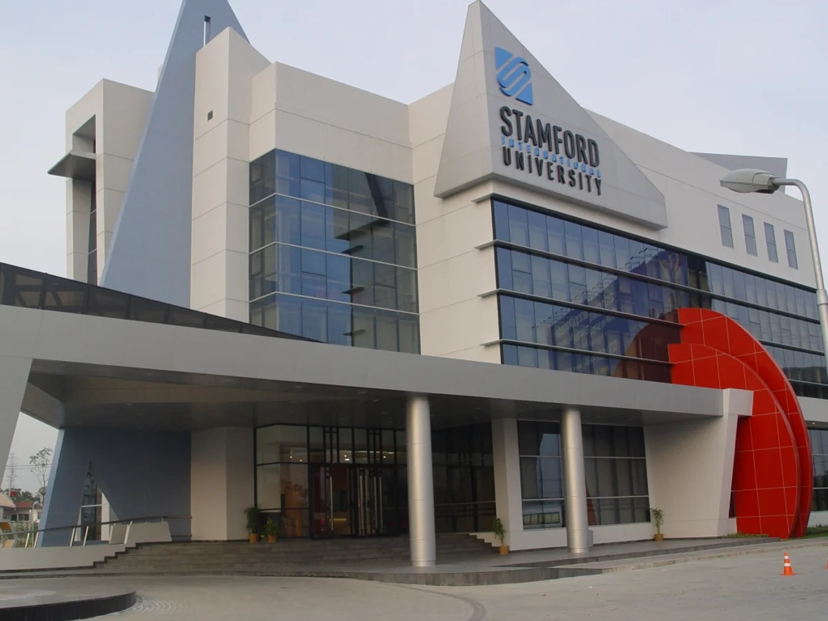 Stamford International University campus